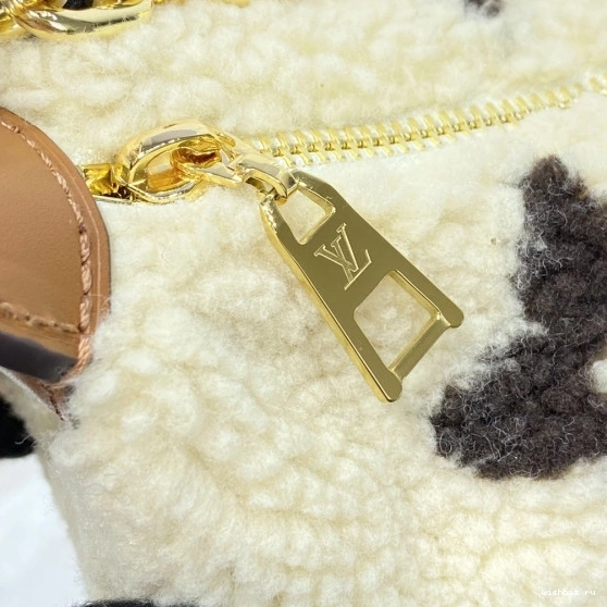 WIS VUITTON LOUIS MOON THE OVER 0201